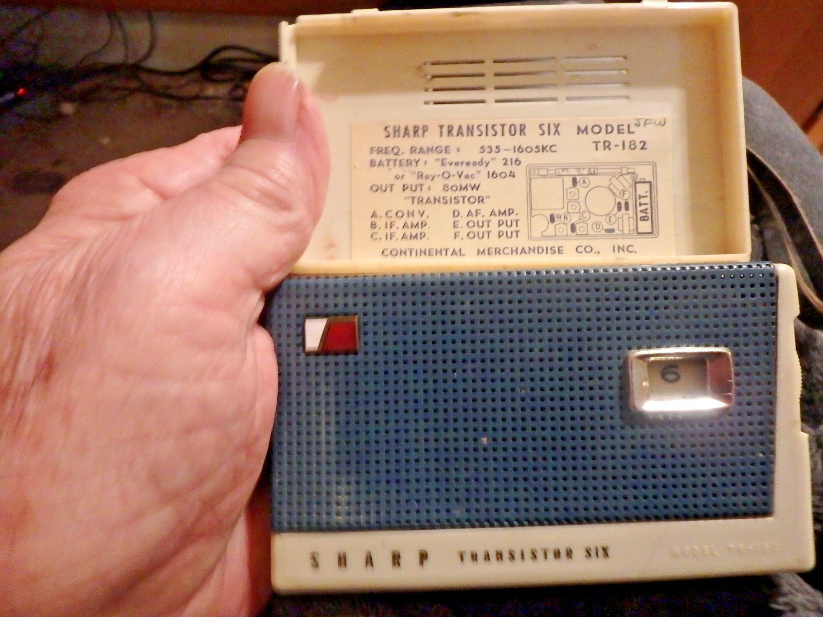 Transistor Radio Six Sharp; Osaka, build Sharp TR-182 | - 0