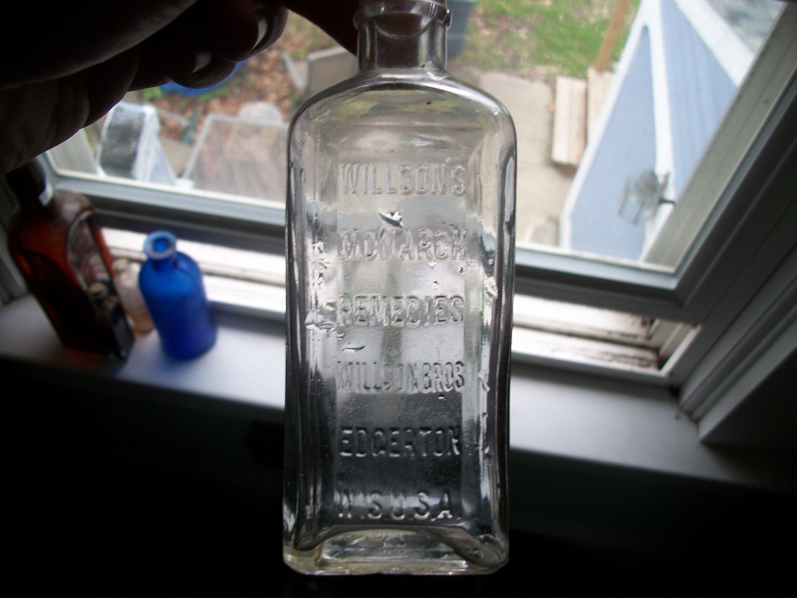 WILLSON'S MONARCH REMEDIES EDGERTON WISCONSIN 1890S CLEAR MEDICINE