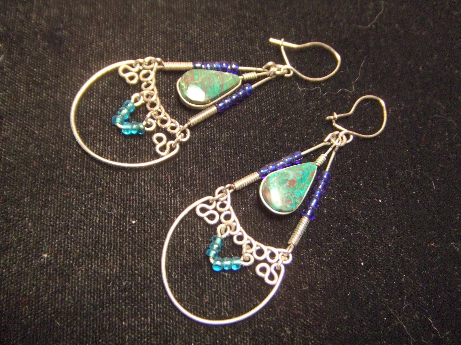 vintage ear ring hand made twisted wire 40 years old