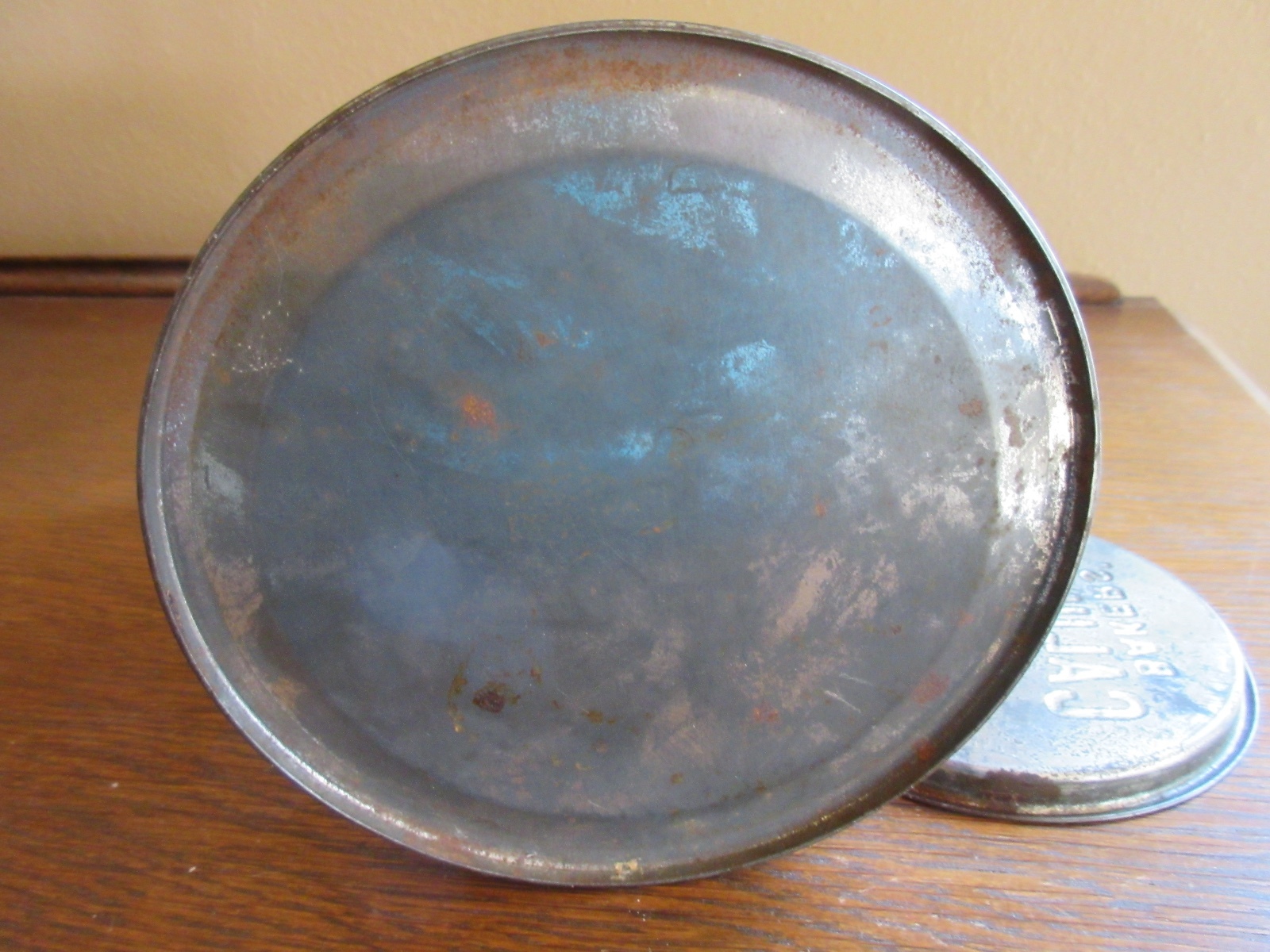 VTG 5 LB CALUMET BAKING POWDER TIN WITH LID