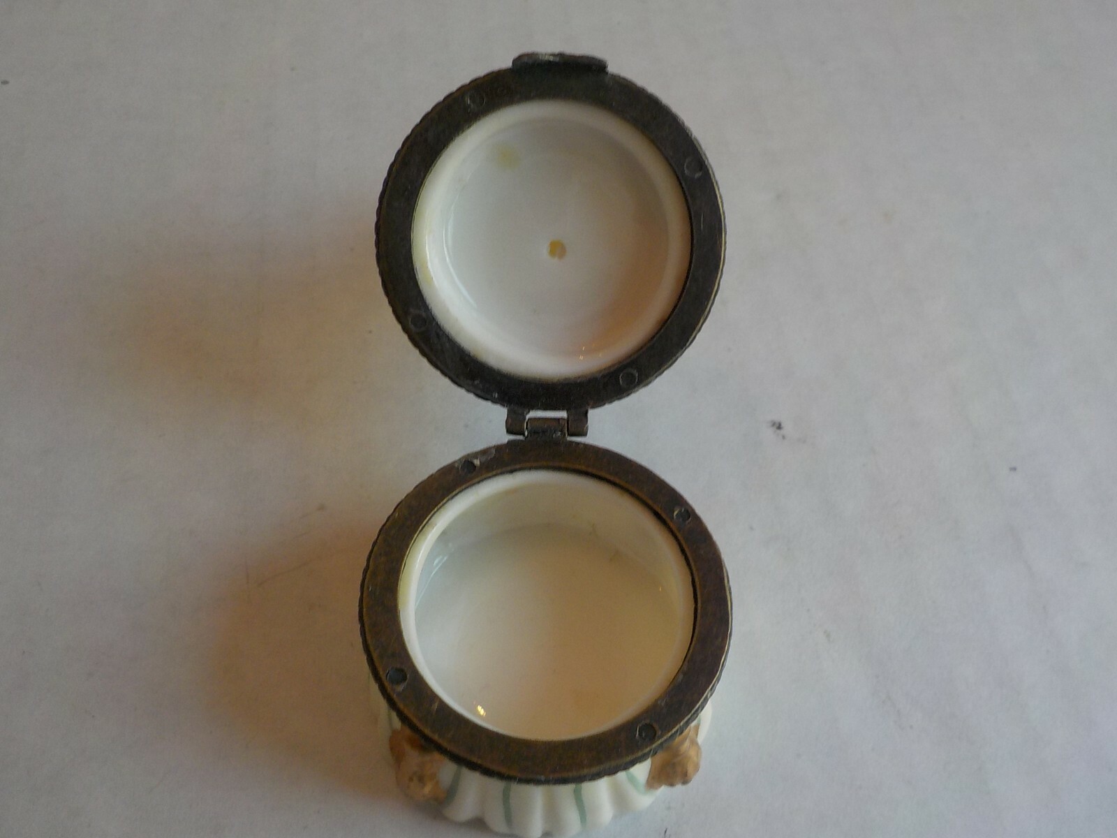 Easter Bunny Hinged Trinket Box White Rabbit