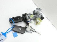 Hyundai I30 PD 17-19 Zündschloss 2x Schlüssel Schliesszylinder Lenkradschloss Hyundai I30 PD 17-19 30.08.2018 gebraucht Vorschau 6