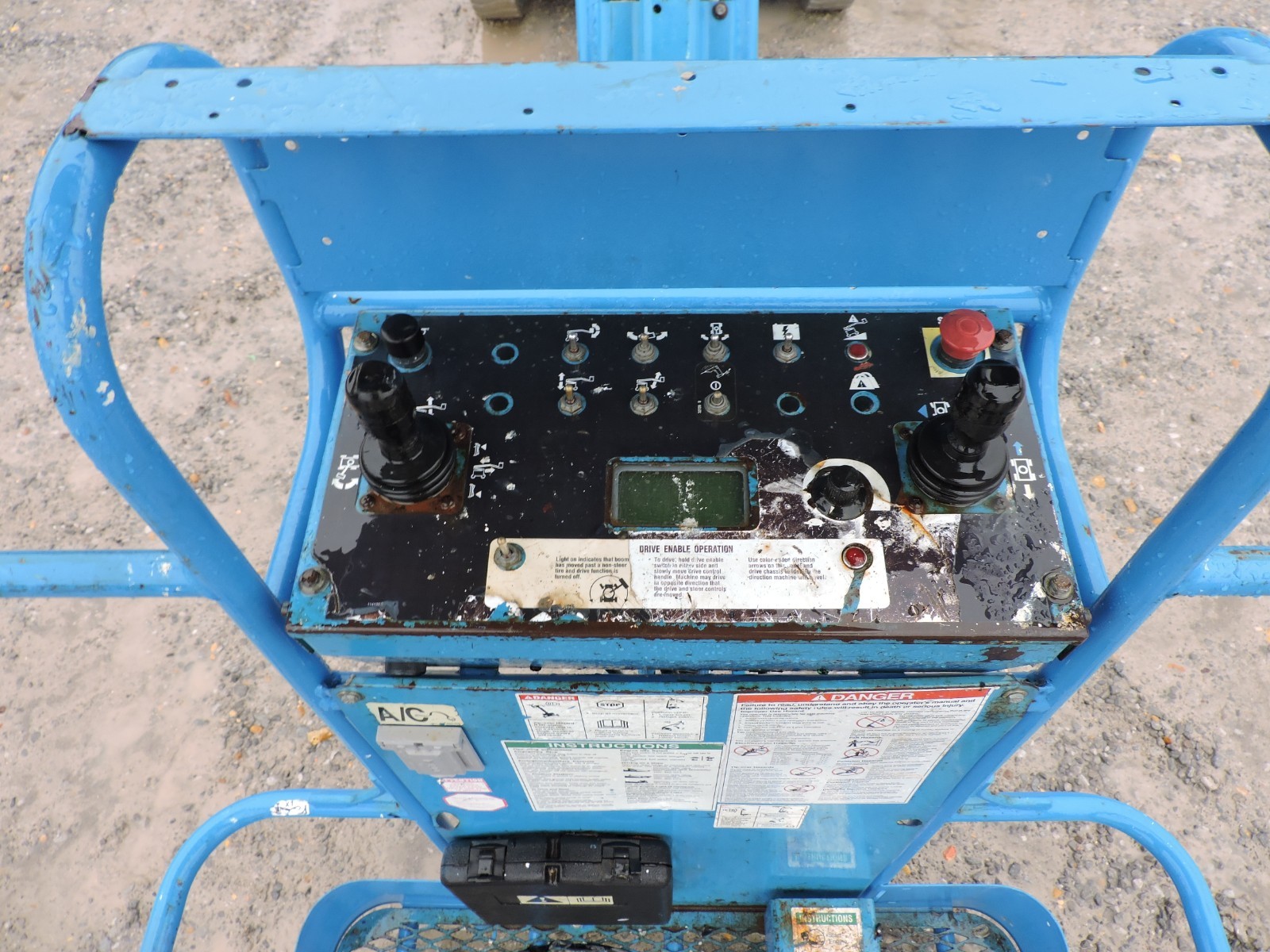 2008 GENIE Z40/23N RJ ARTICULATING BOOM LIFT - NICE MACHINE - LOW HOURS!!