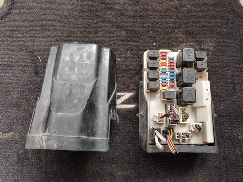 エム子ページ 2005 NISSAN 350Z IPDM FUSE BOX RELAY CONTROL MODULE OEM