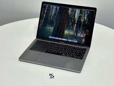 MacBook Pro 13'' 2018 i5-8259U 2.3GHz 8GB RAM 256GB SSD Iris+ 655 GPU Sequoia