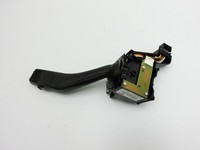 VW Touran 1T3 06-10 Lenkstockschalter Blinkerschalter Blinker VW Touran 1T3 06-10 25.09.2009 1K0953513G 01103512... Vorschau 3