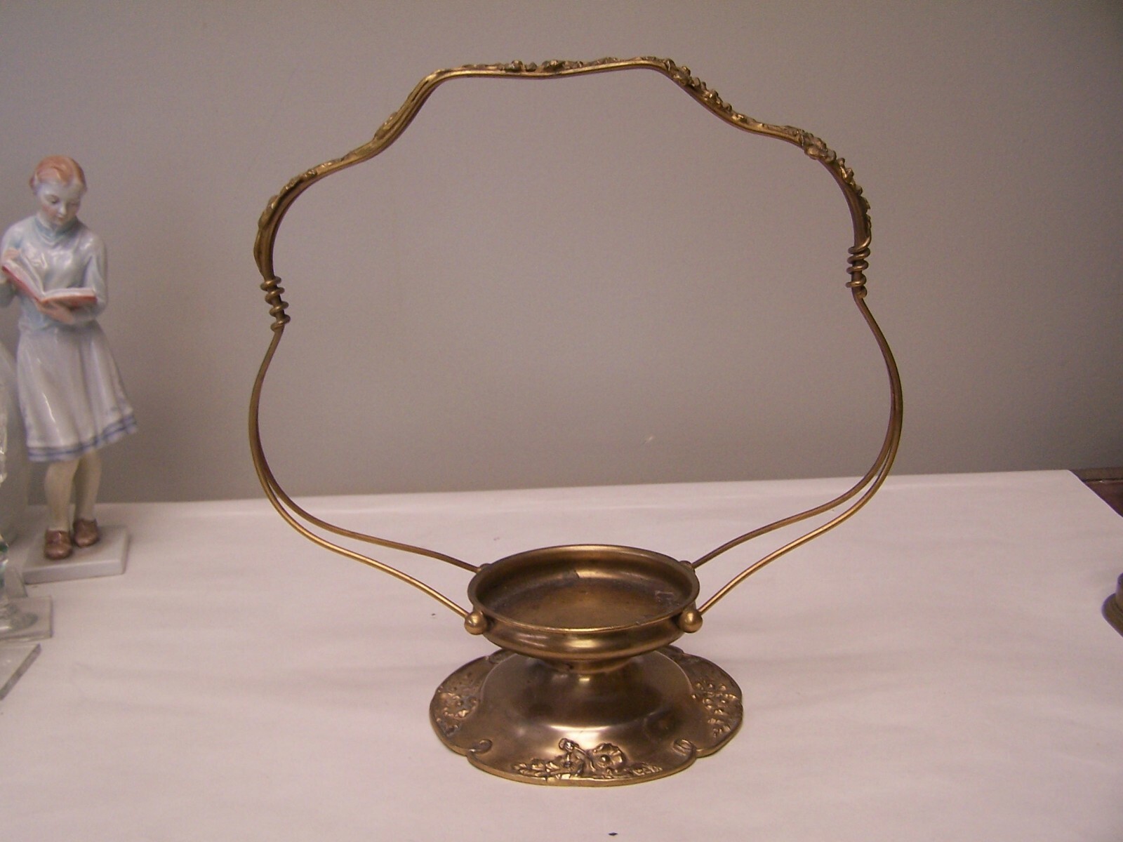 Fancy BRIDES BOWL Handled Basket