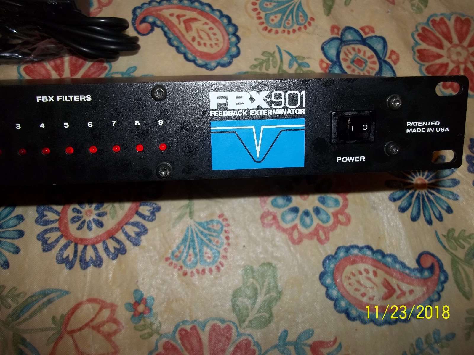 SABINE FBX 901 FEEDBACK EXTERMINATOR W/POWER SUPPLY