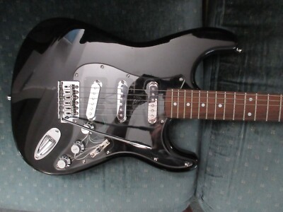 ~Cashified~ Rare Fender Squier Strat w/Clear Pickguard(Check out Electronics)