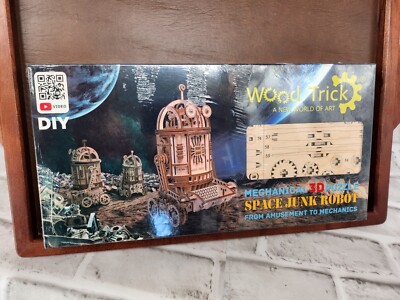 Sealed- Wood Trick - Space Junk Robot - Mechanical 3D Puzzle - See  Photos - 14+
