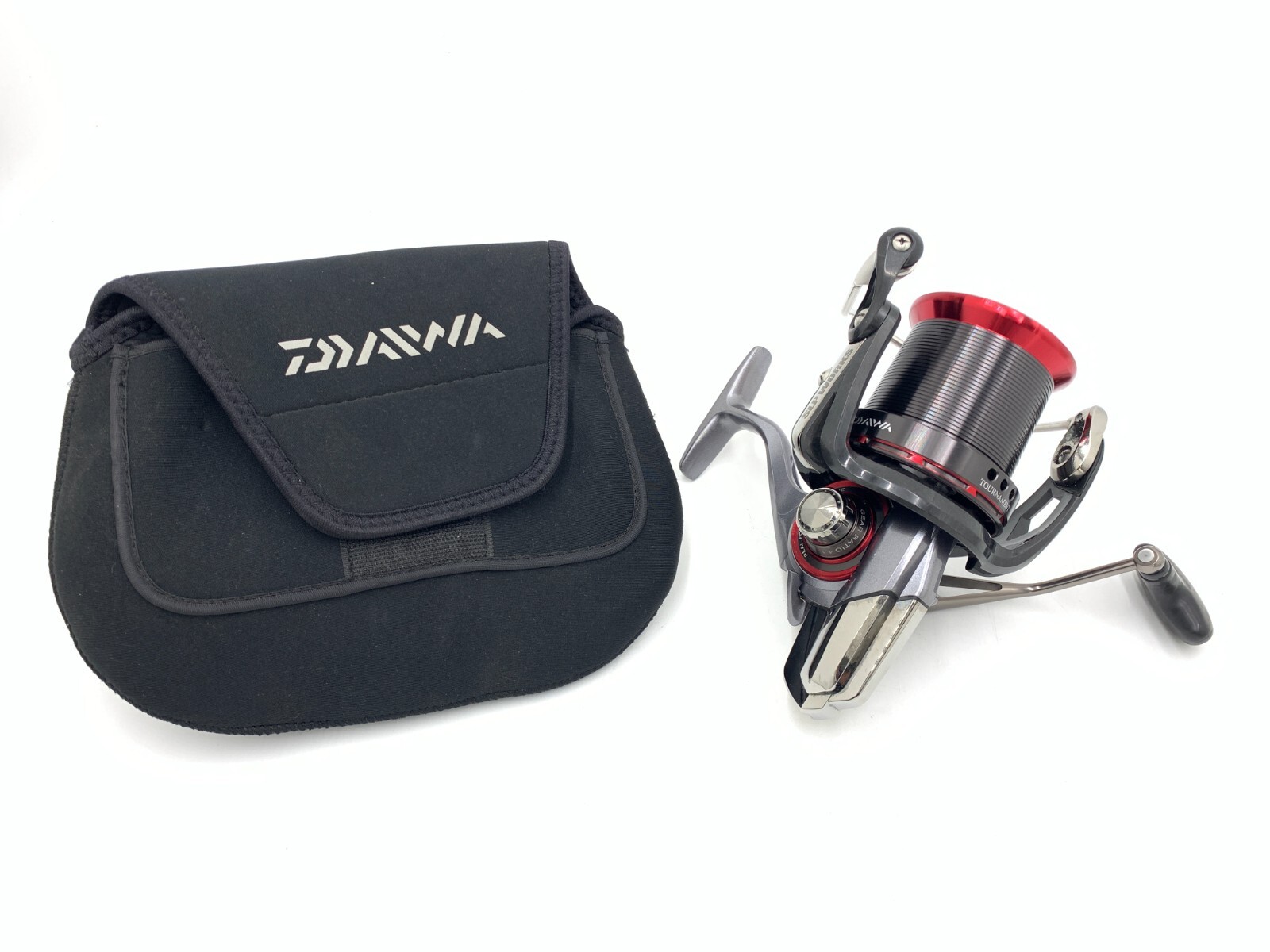 DAIWA TOURNAMENT SURF Z 45T　替えスプール付き 　A－2 Surf Z45t Daiwa Tournament Surf Z45 DAIWA ダイワ スピニングリール