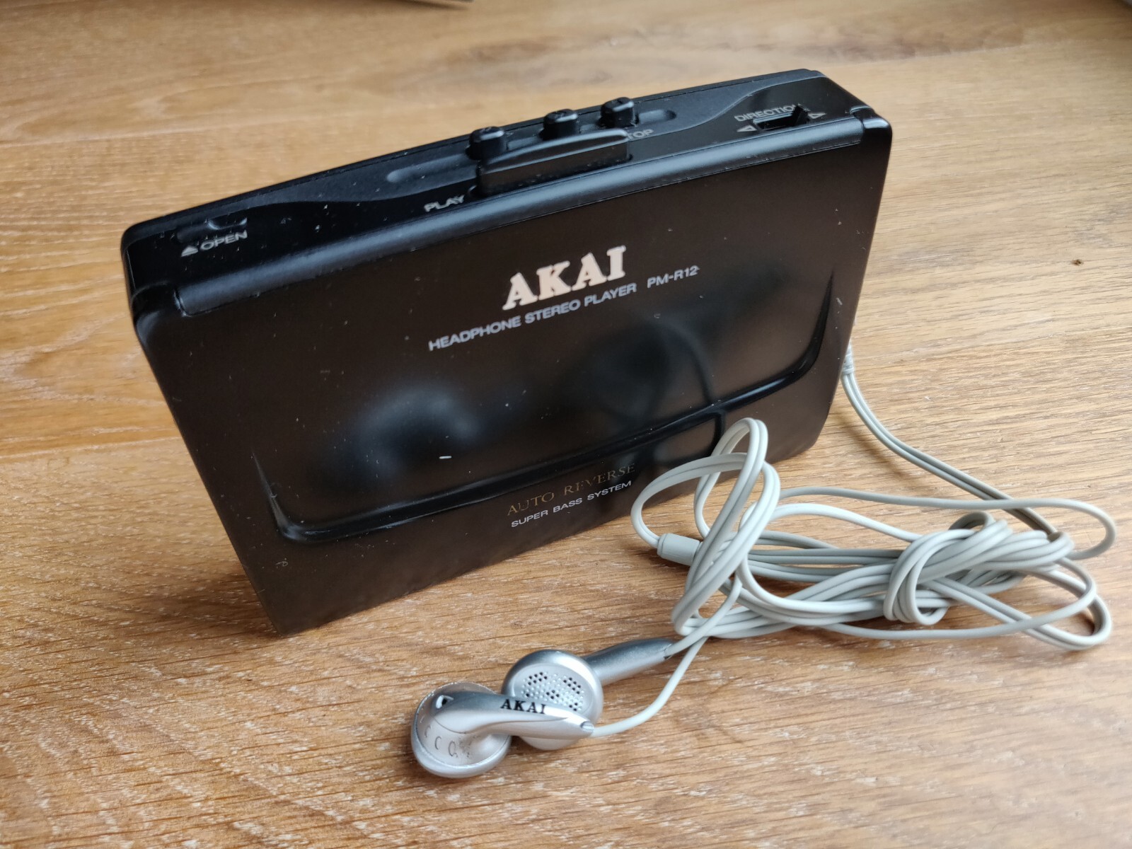 AKAI PM-R12 portable cassette player / walkman | eBay