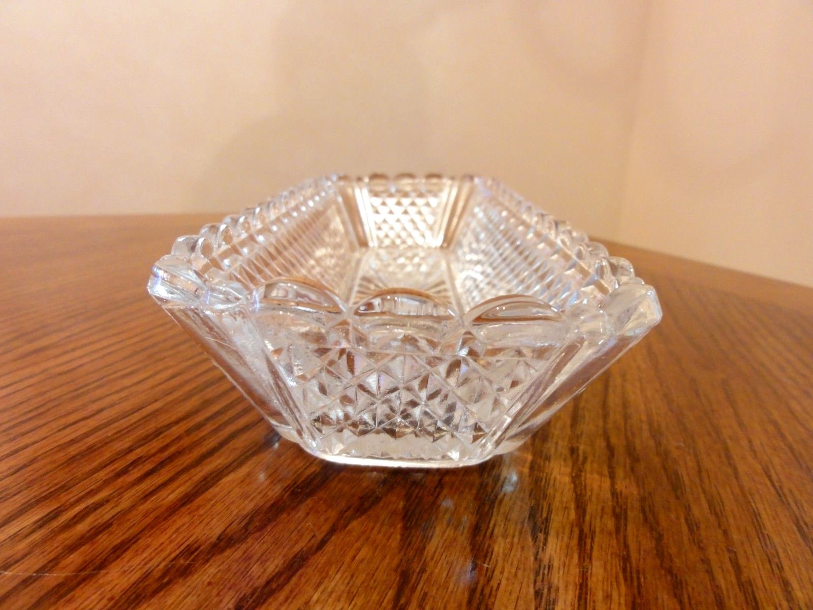 Antique French BACCARAT Late 19th Century Hand Cut Crystal Jewelry Dish Signed