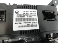 Mercedes A207 E250 10-13 Autom. Schalter Bedienteil Klima Scheibenheizung Zonen und Umluft Mercedes A207 E250 10-13... Vorschau 7