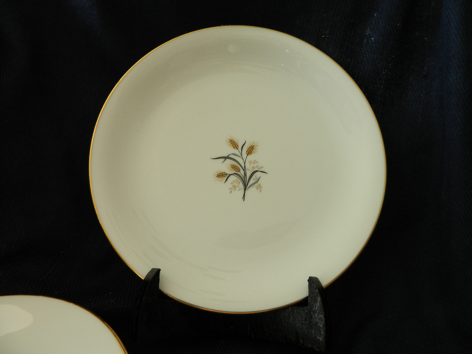 Wheatcroft by Noritake   4  salad plates