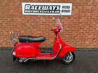 PIAGGIO VESPA PX125 2017 17 REG 9,637 KM RED USED MOTORCYCLE 123CC