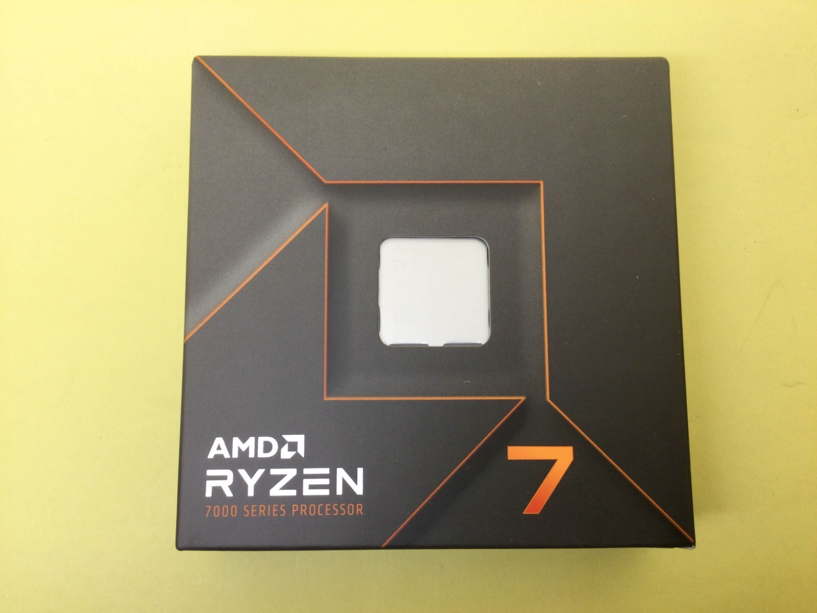 CPU AMD Ryzen 7 7700x Amazon.com: AMD Ryzen 7 7700X 8-Core, 16-Thread Unlocked