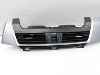 BMW 218i F45 14-18 Blende für Armaturenbrett Abdeckung Rechts Luftdusche Mitte BMW 218i F45 14-18 17.07.2017... Vorschau 4
