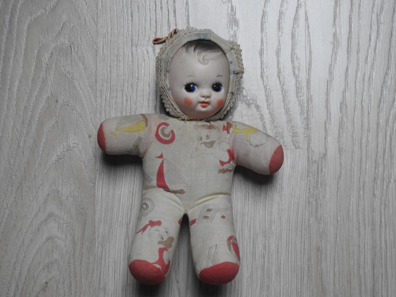 Ancienne Petite PoupÃ©E 