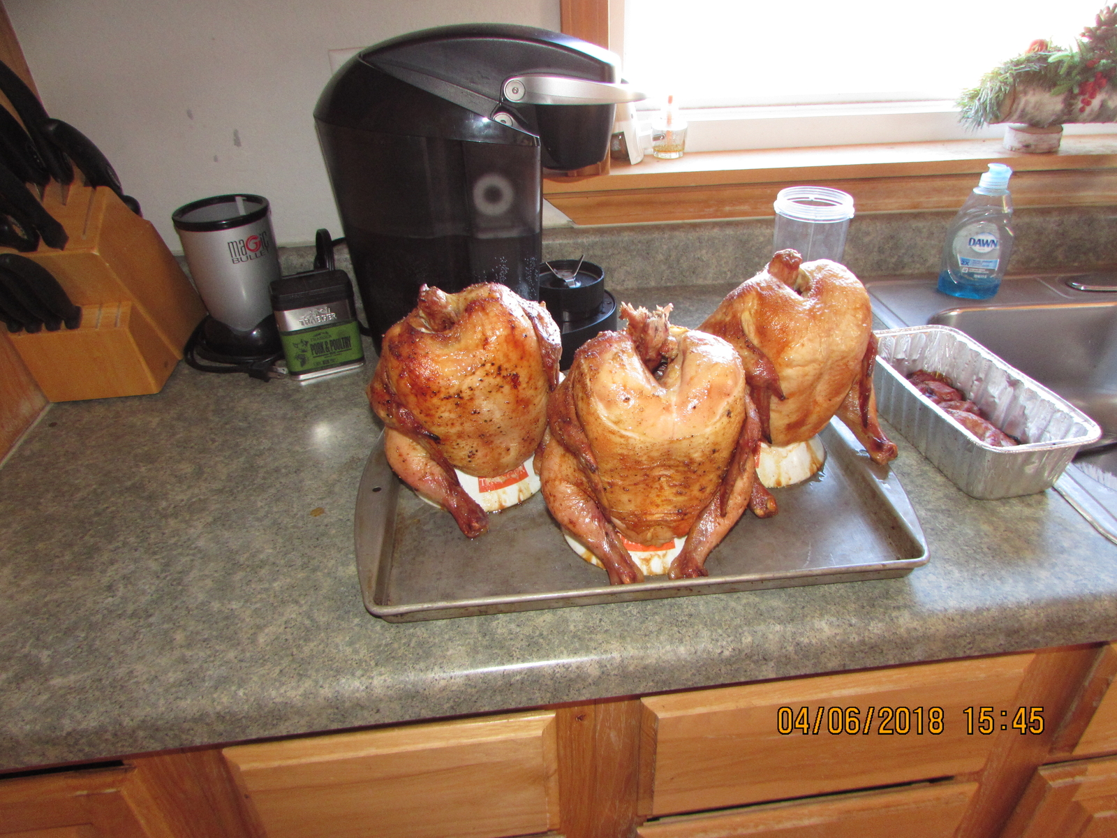 Traeger Chicken Throne Free Shipping 634868910814 eBay