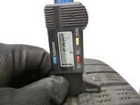 Mercedes W220 S430 98-02 2x Reifen Winterreifen Hankook 225/55R17 97H 6.0-6.4mm Mercedes W220 S430 98-02 13.03.2002... Vorschau 3