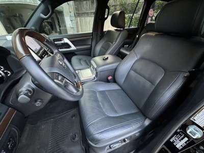 image 2 of interior