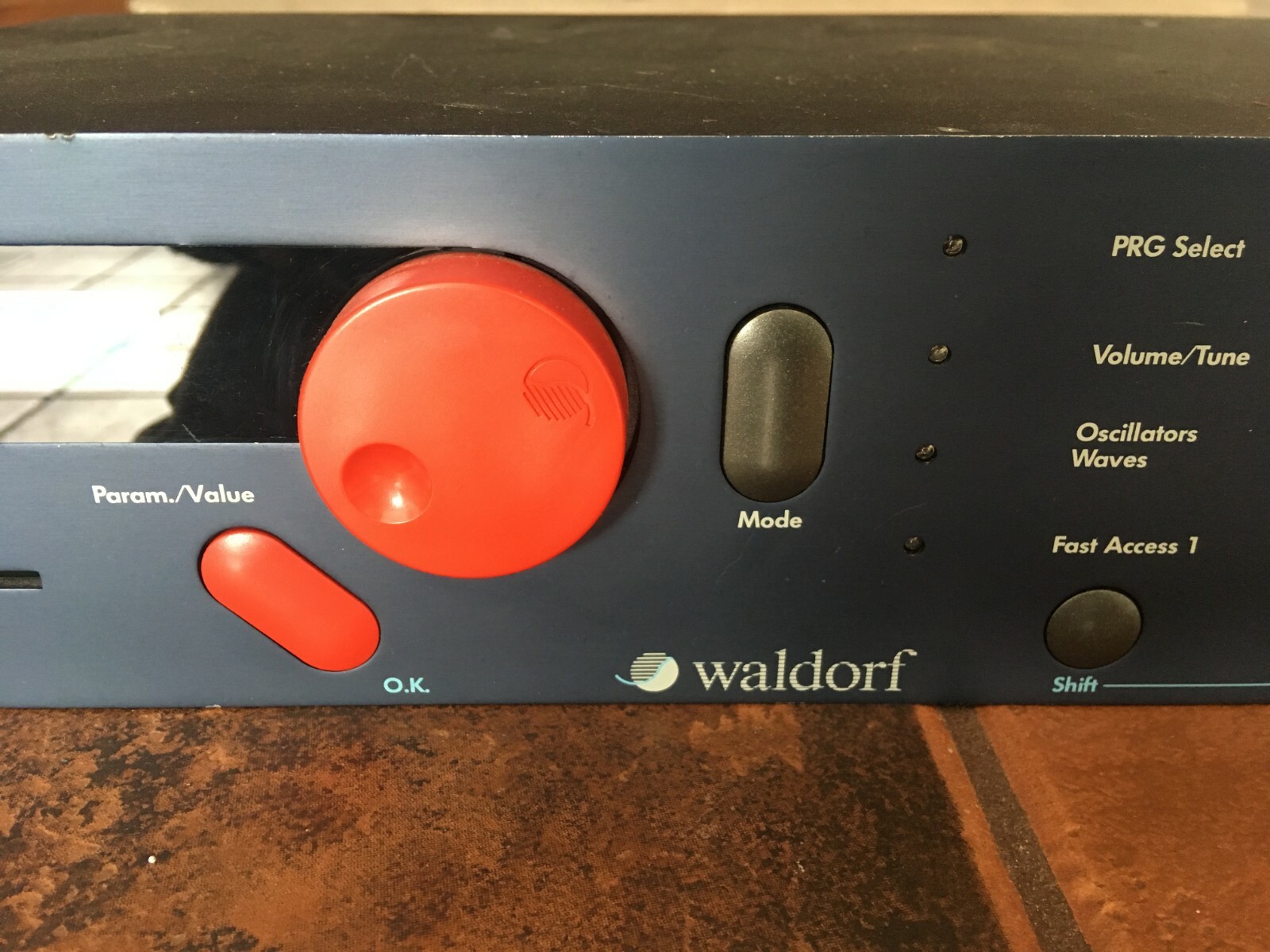 Waldorf Microwave - Legendary Digital/Analog Synthesizer with manuals!