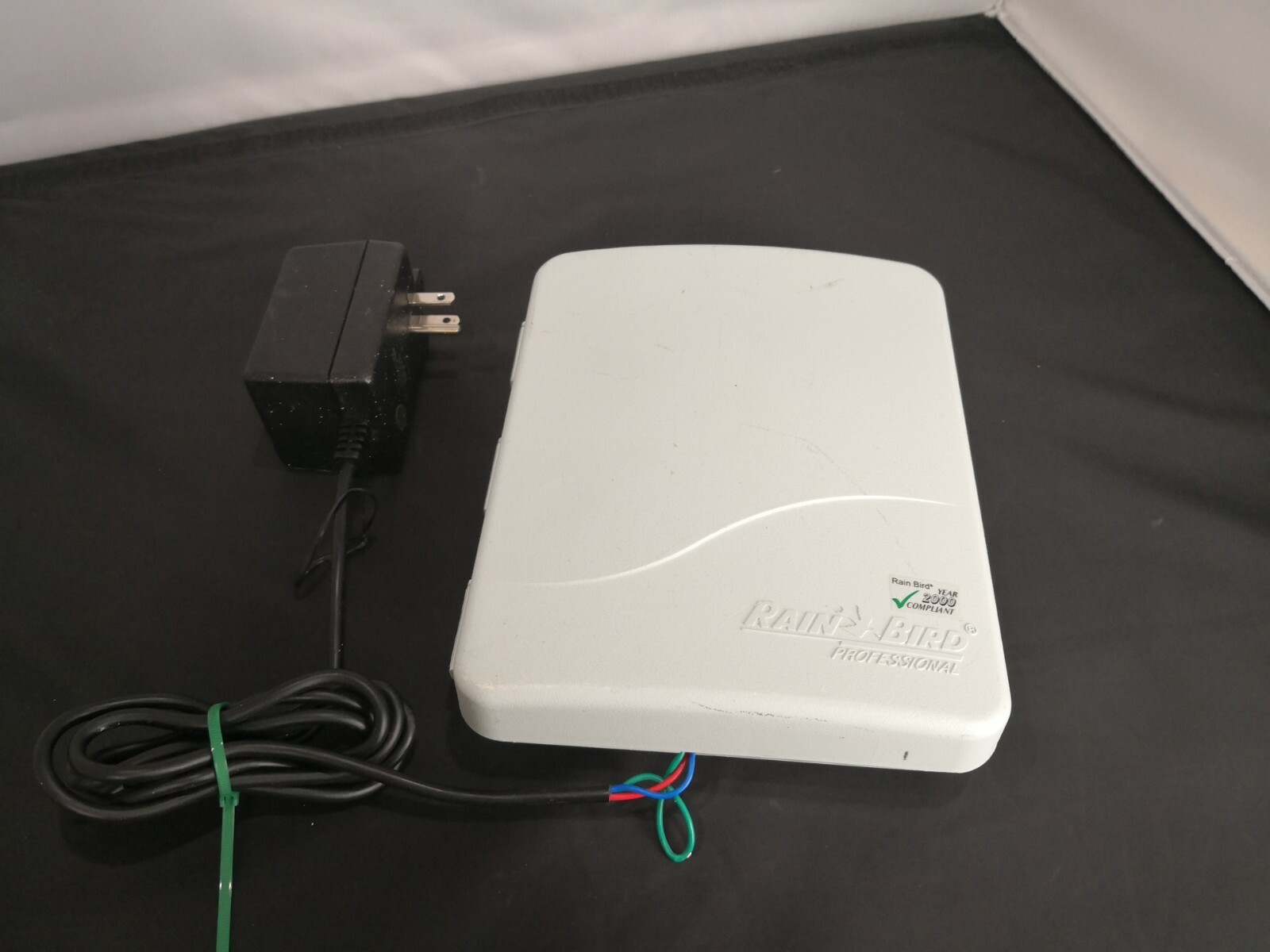 Rain Bird ESP-8si 8 Zone Timer Water Station Sprinkler with power