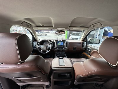 image 4 of interior