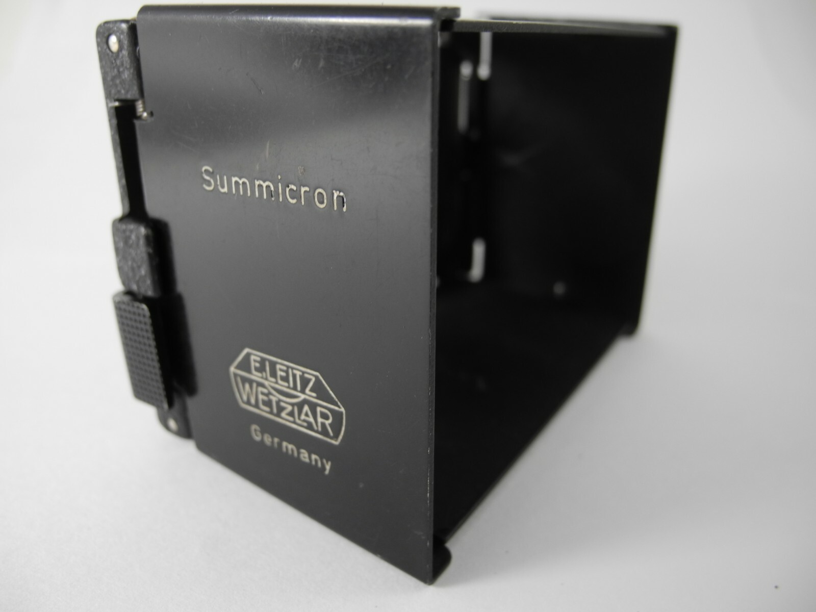 LEICA BLACK PAINT HOOD FOR  SOOFM 50mm f2 SUMMICRON