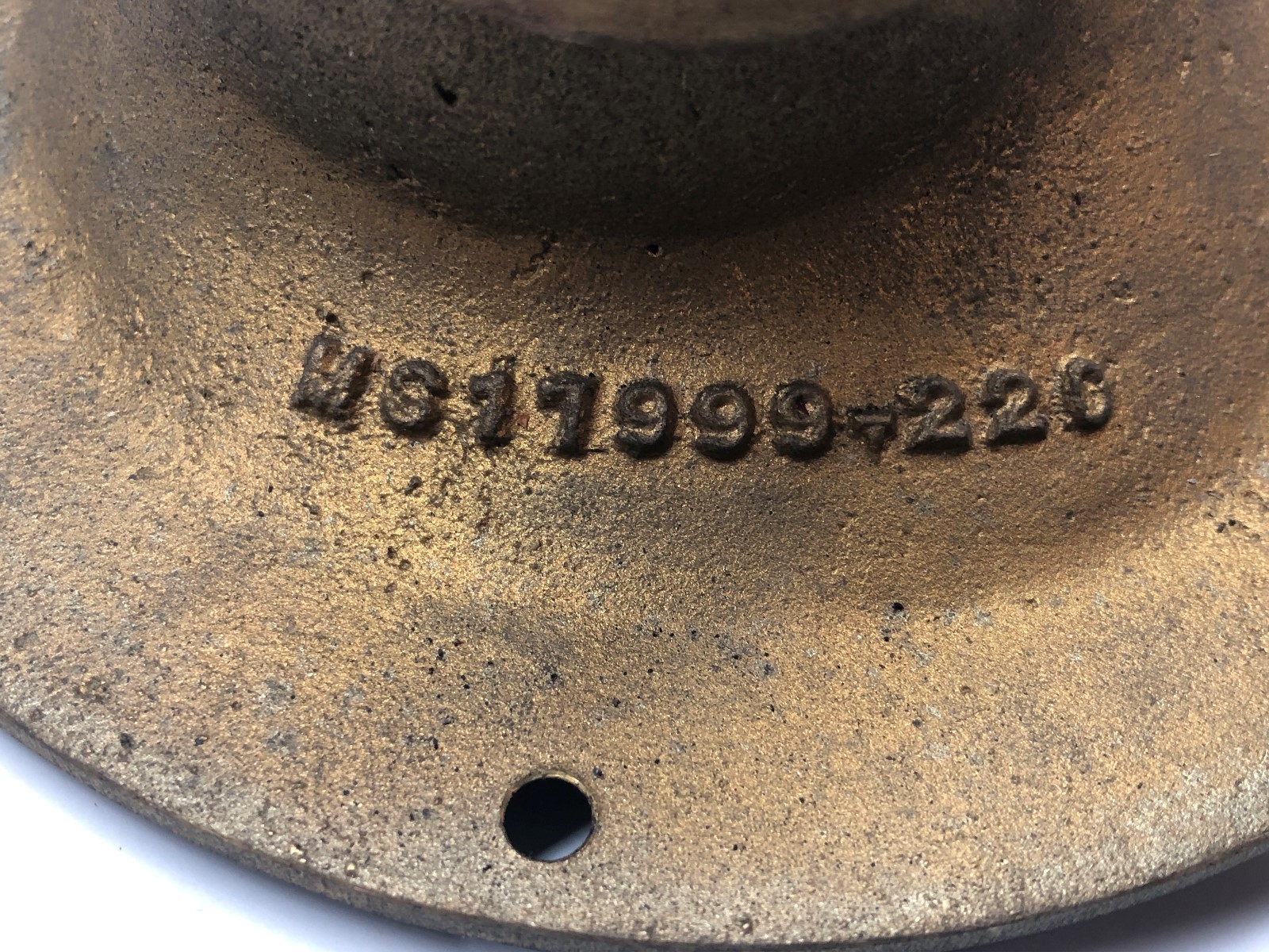 MARINE NAVIGATIONAL LIGHT