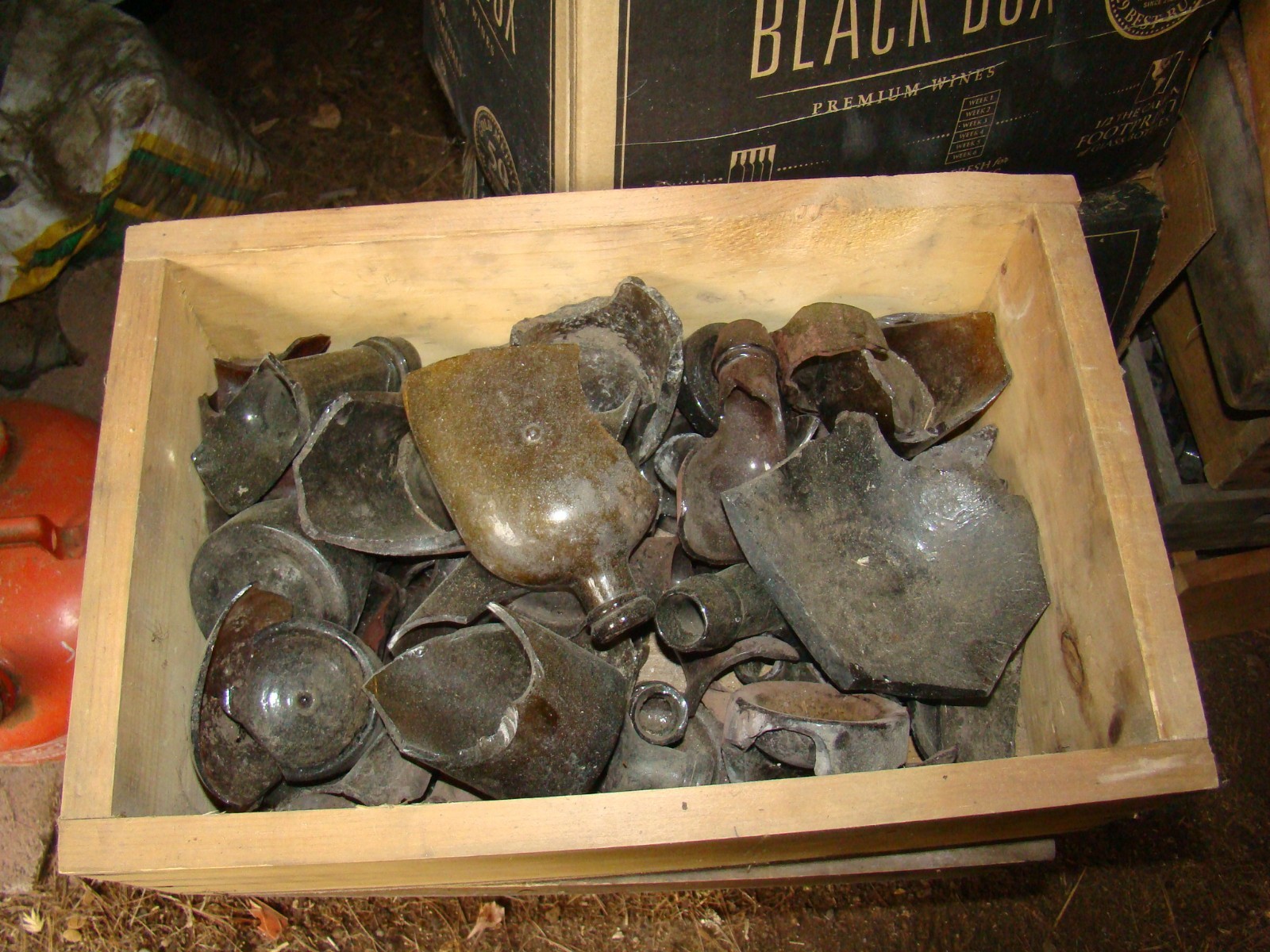 STODDARD GLASS 15 BOXES FROM MILL VILLAGE STODDARD DIG - GREAT FOR ART