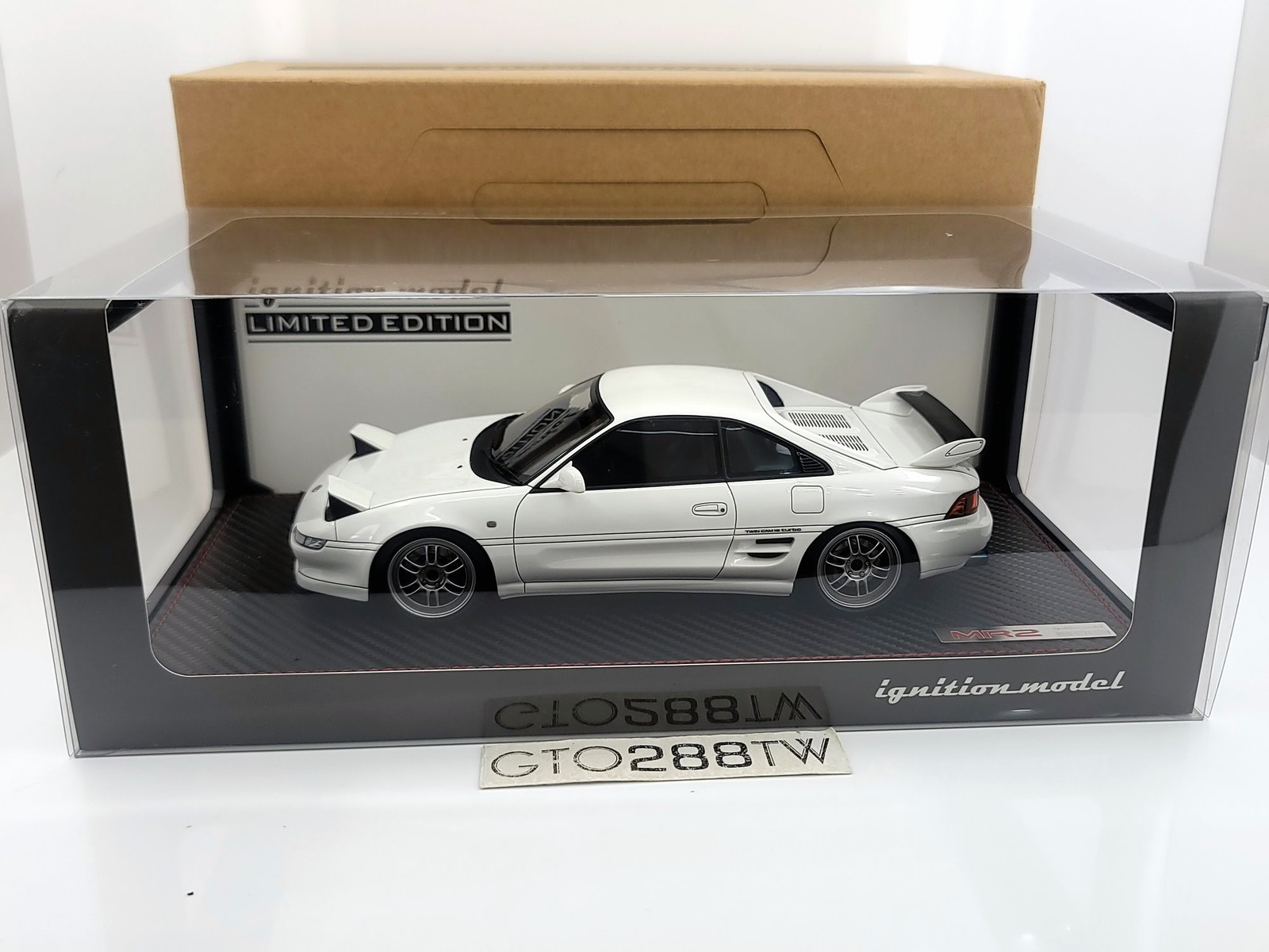 自動車 1/18 Toyota MR2 (SW20) White Ignition Model 1:18 Toyota MR2 (SW20) in White – Model Cars