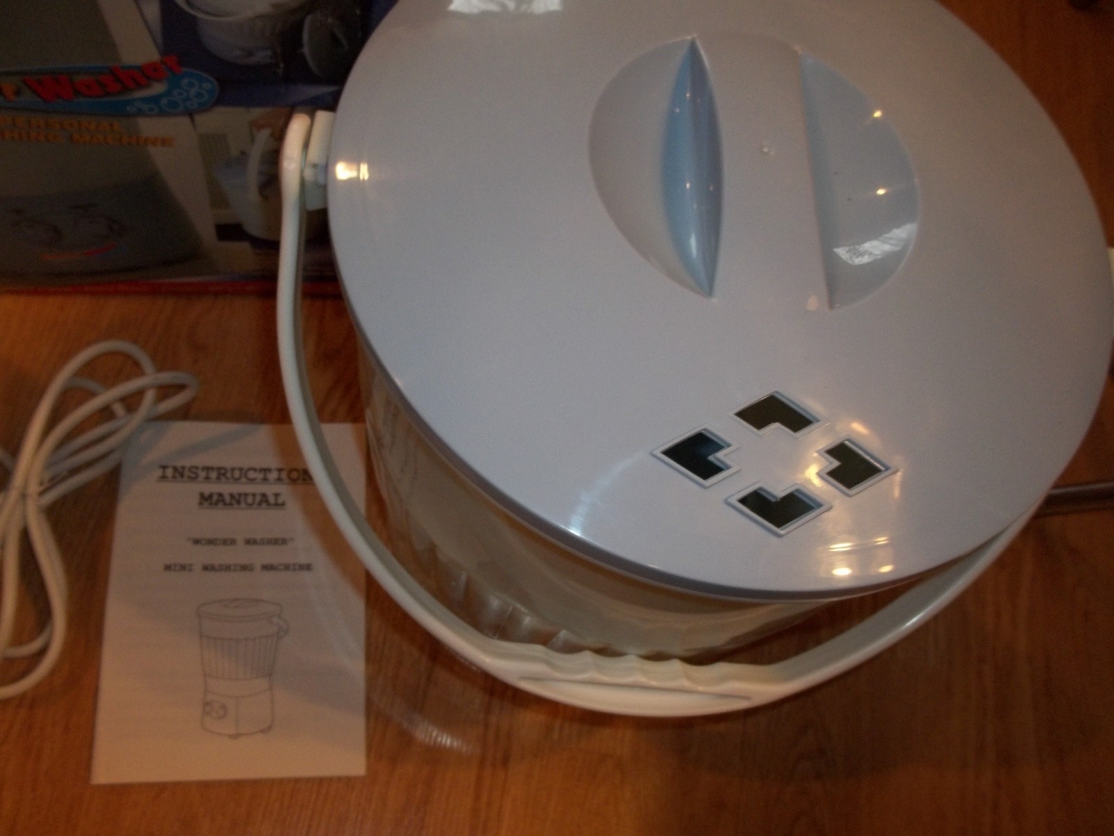 WONDER WASHER Portable Washing Machine Travel Mini Laundry Dorm ,RV, Camping