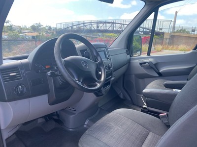 image 4 of interior