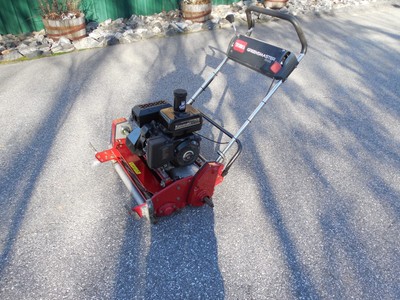 TORO GREENSMASTER 1000 w/ 11 BLADE GOLF GREEN REEL LAWN MOWER w GRASS CATCHER