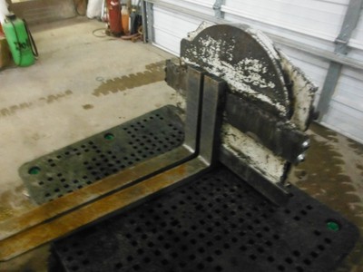 CASCADE 400-RRR-23 AR1  4000 LBS CAPACITY  ROTATING FORK