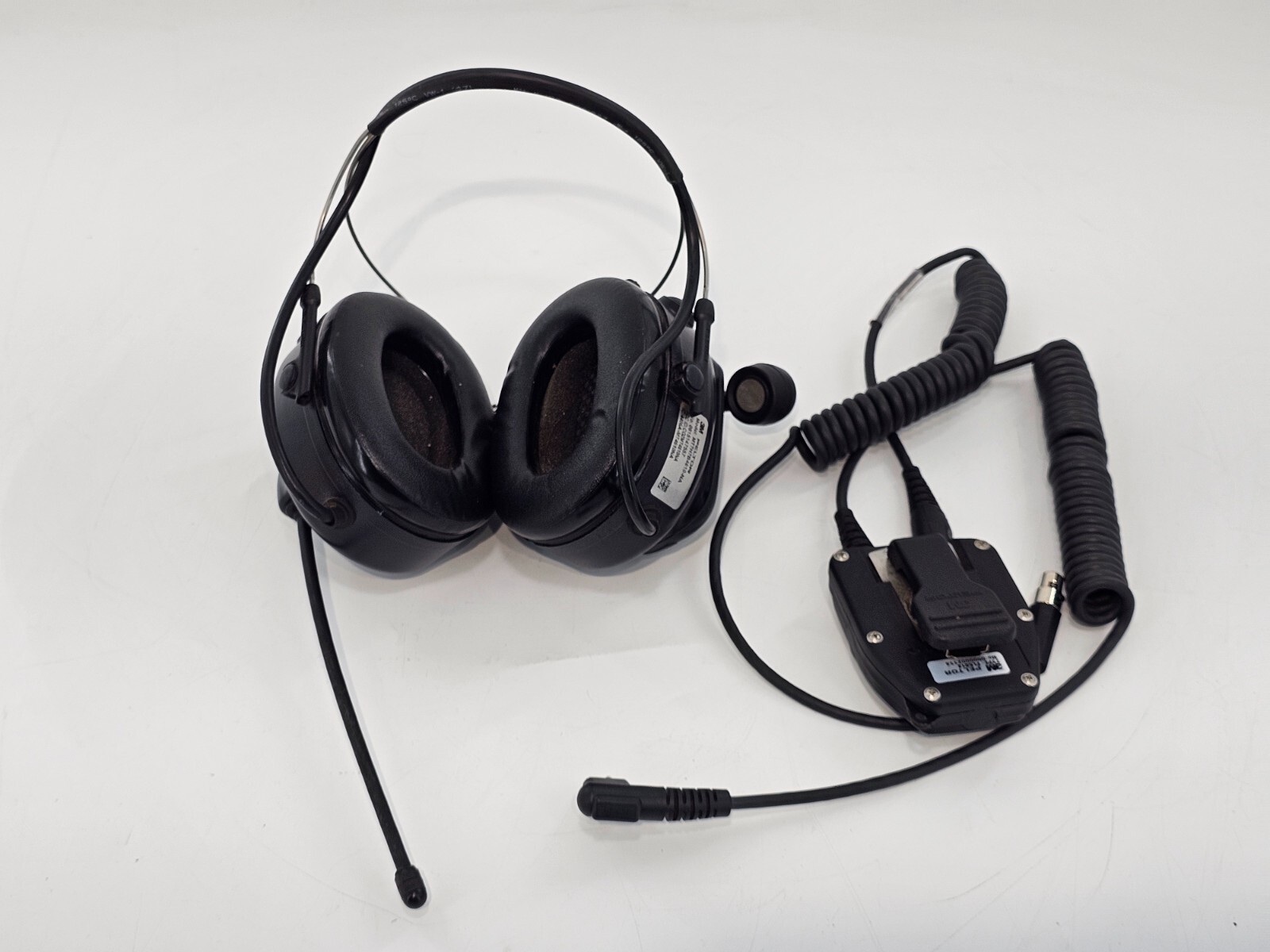 3M PELTOR MT7H7B4610-NA Headset: Behind the Neck Earmuff | eBay 3M PELTOR MT7H7B4610-NA Headset: Behind the Neck Earmuff | eBay