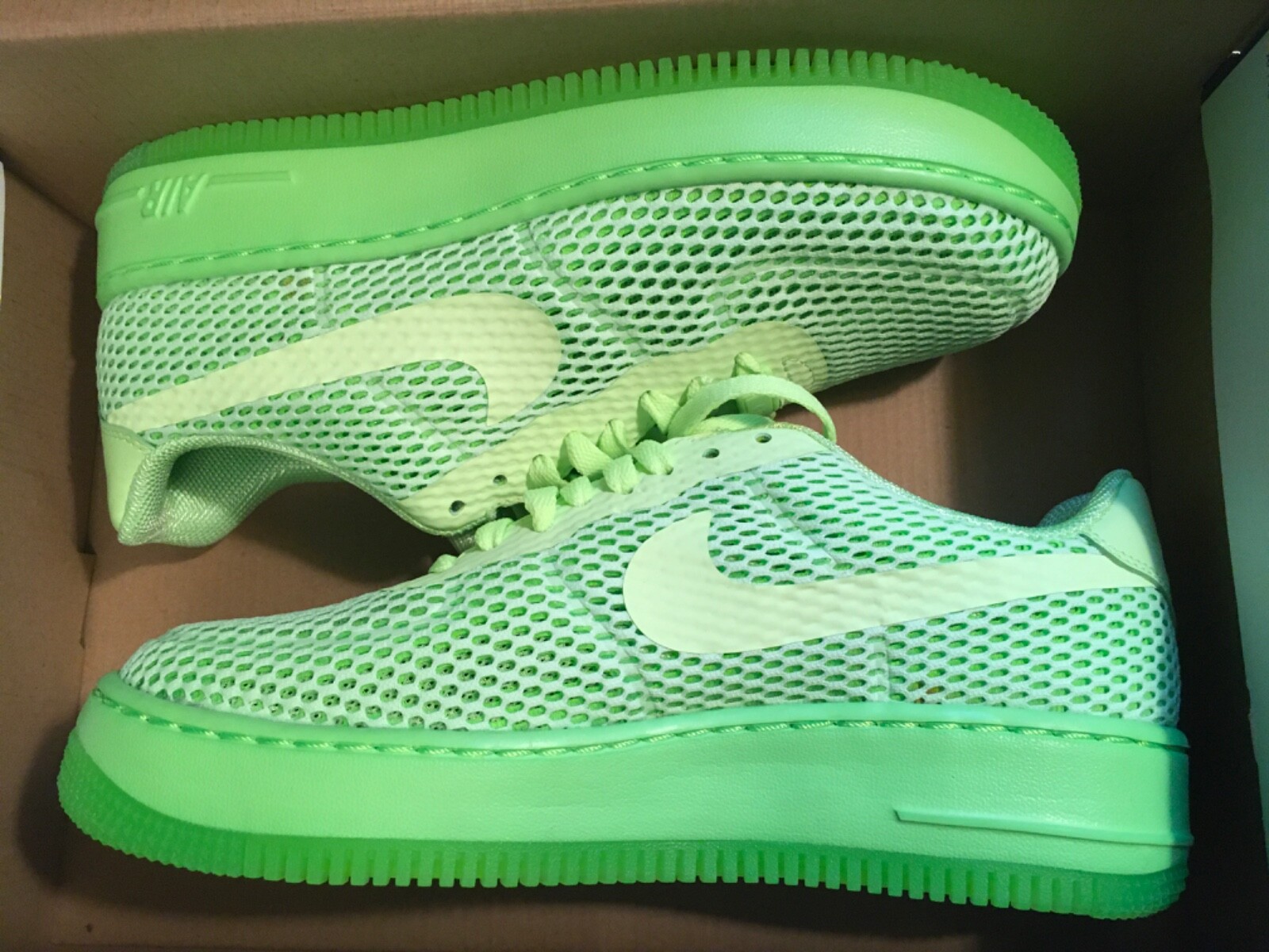 neon green air force 1 womens