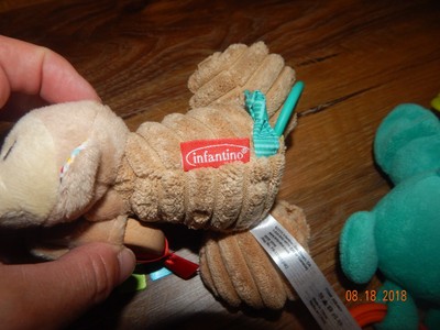 INFANTINO AND BRIGHT STARTS CAR SEAT TOYS---PULL DOWN--EXCELLENT
