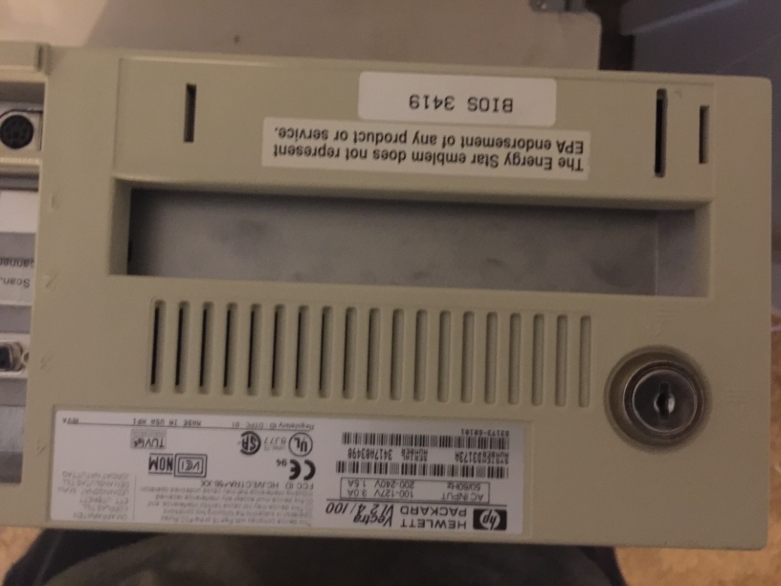 HP Vectra VL2 4/100 turns on, sounds good sold as is
