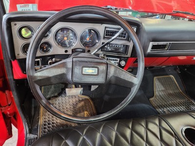 image 4 of interior