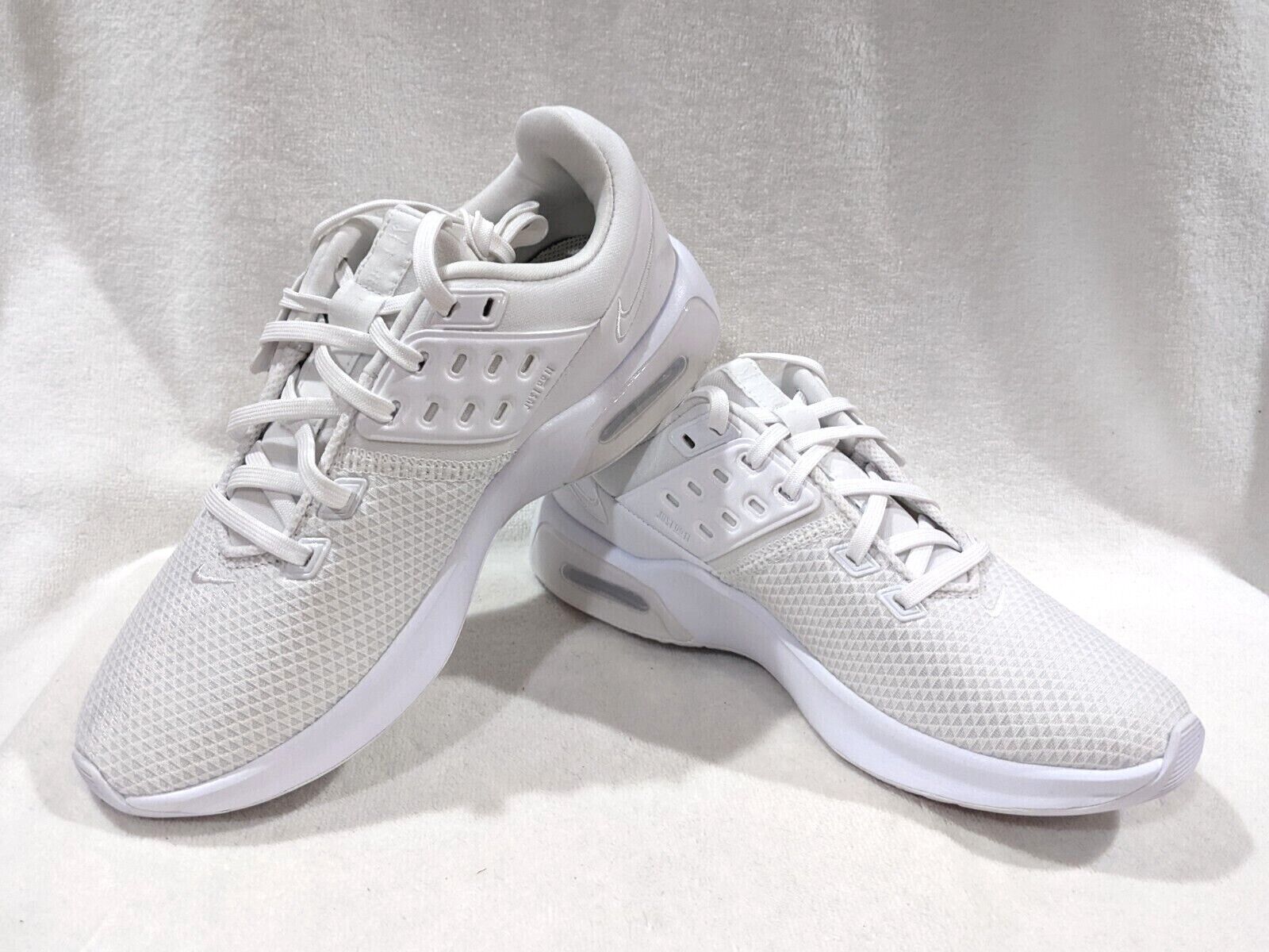 Nike Air Max Bella TR 4 White Women's Training Shoes - Size Nike Air Max Bella TR 4 White Women's Training Shoes - Size