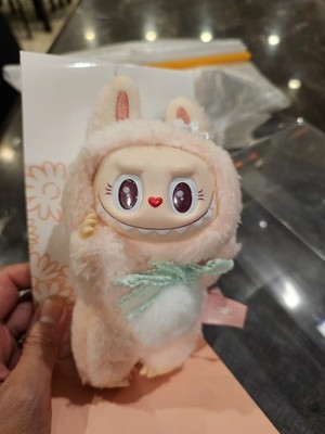 Authentic PopMart Labubu The Monsters Mokoko Close To Sweet
