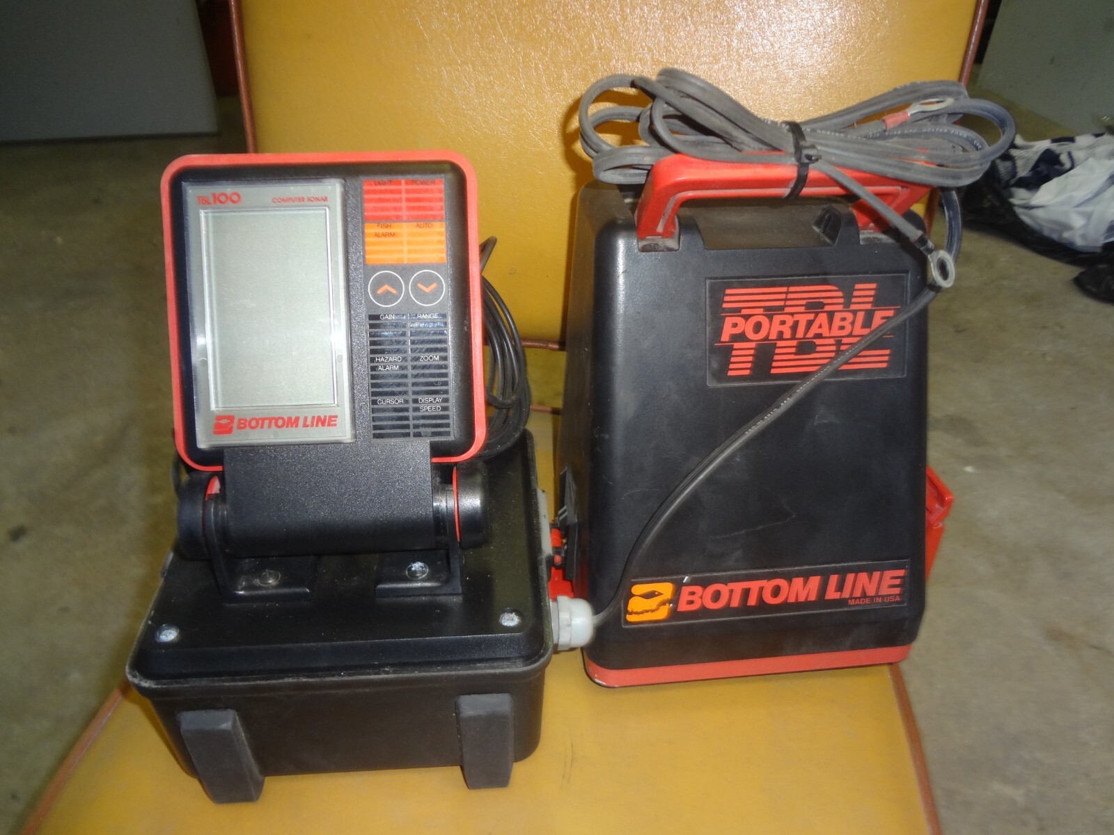 Bottomline TBL 100 Fish Finder And Portable Case | eBay