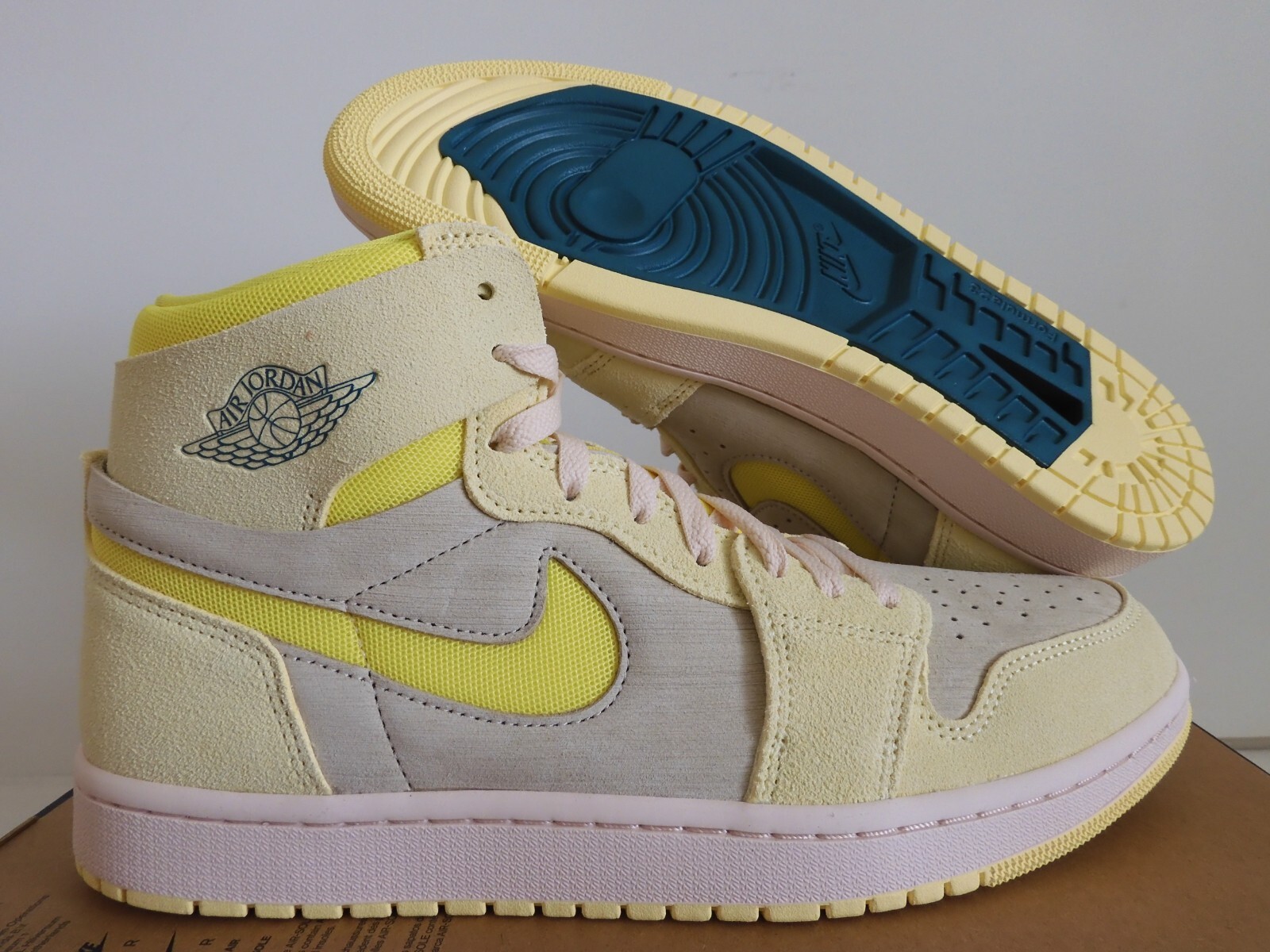 voltage yellow jordan 1