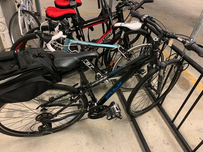fuji traverse 1.8 le sport hybrid bike