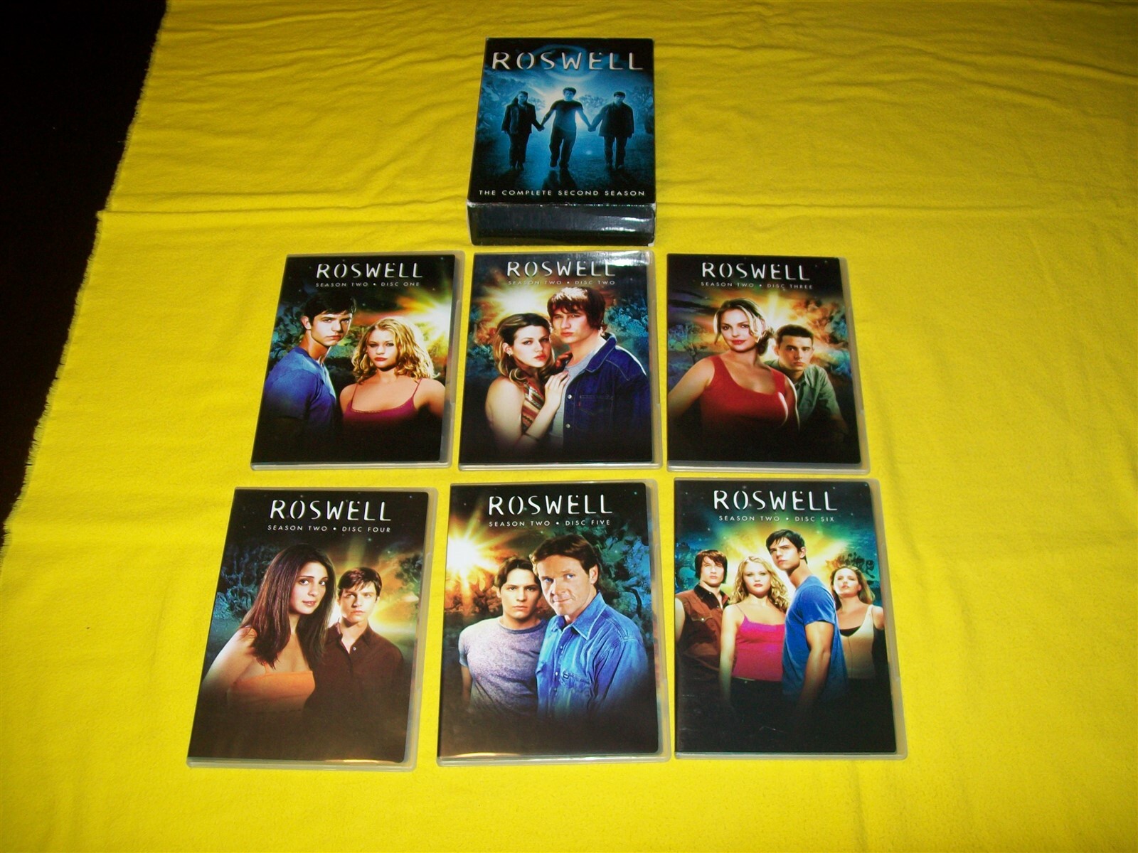 DVD ROSWELL Ⅱ ROSWELL THE COMPLETE SECOND SEASON TWO 2 DVD WITH SLIPCOVER