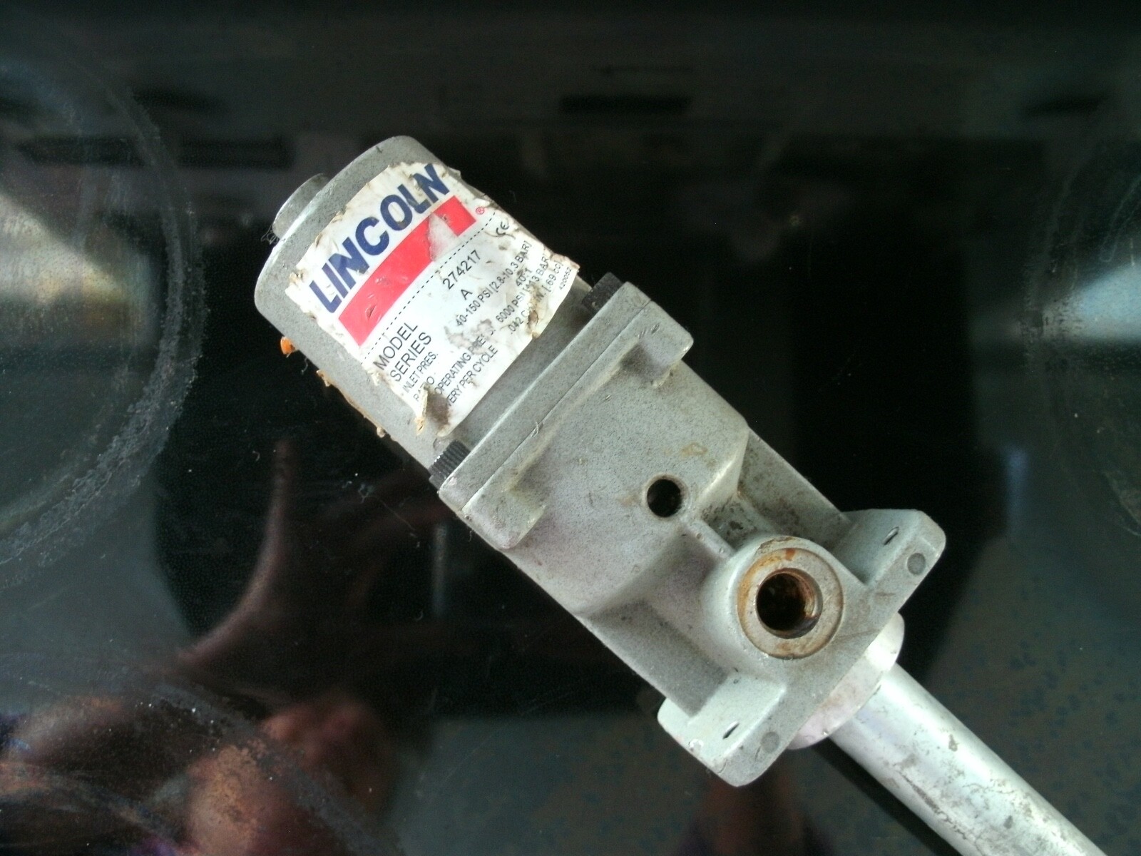 Lincoln  Pneumatic Oil Lube pump 274217 Series A
