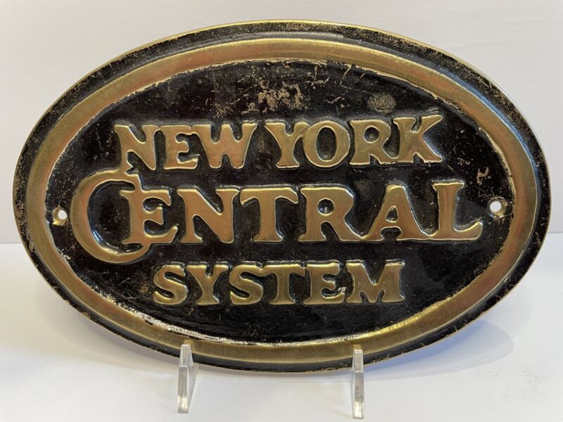 Vtg Heavy Brass New York Central Systems Wall Plaque Railroad Sign 7 1/2” 